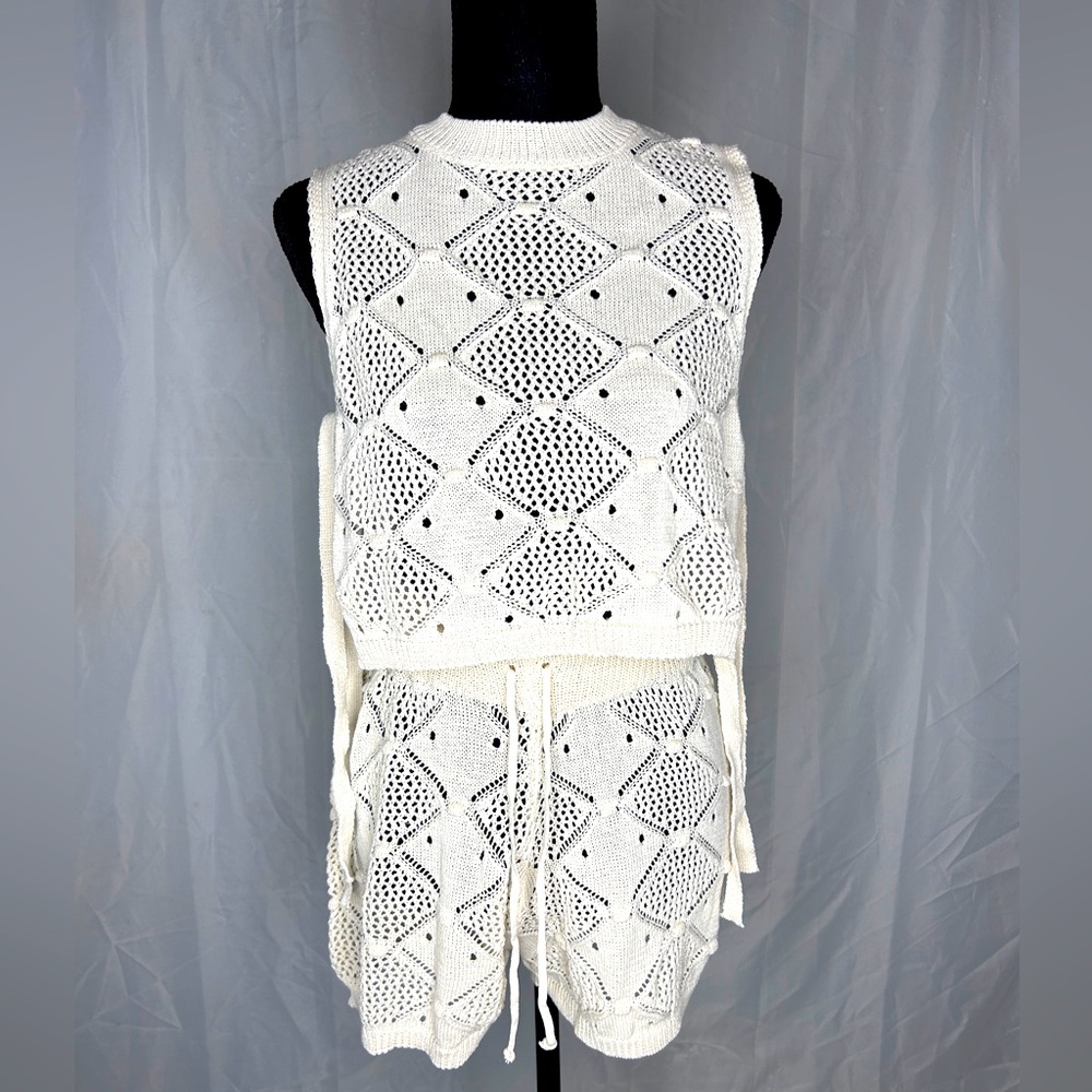 Two piece knit